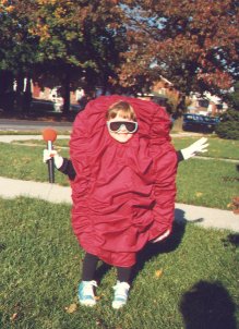 Lynn as a California Raisin